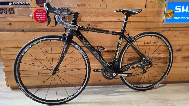 Used Cannondale SuperSix EVO 105 2017 2017 Road & Gravel, Black — image 2 of 11