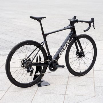 Tweedehands Giant Defy Advanced E+ Elite 1 2025 2025 Road & Gravel — afbeelding 3 van 11
