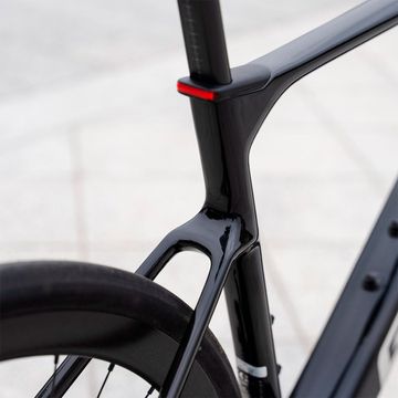 Tweedehands Giant Defy Advanced E+ Elite 1 2025 2025 Road & Gravel — afbeelding 9 van 11