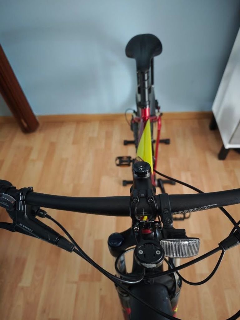 Used Specialized 2016 2016 Mountainbike, Red — image 8 of 8