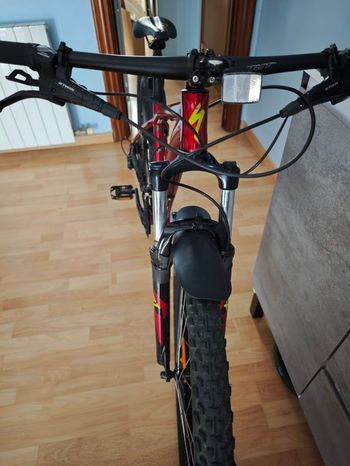Used Specialized 2016 2016 Mountainbike, Red — image 3 of 8