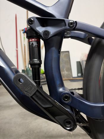 Used Trek Fuel EX 9.8 XT Gen 5 2023 2023 Mountainbike, Blue, 29 — image 10 of 10