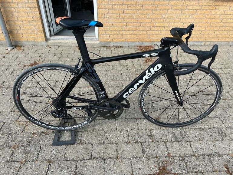 Used Cervélo Campagnolo 2018 Road & Gravel, Black — image 2 of 8