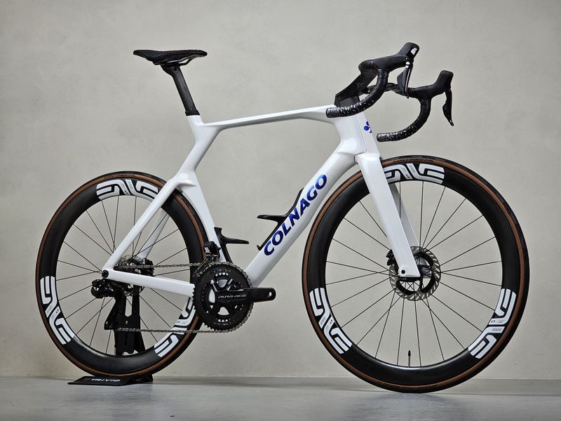 Colnago Y1Rs Shimano Dura Ace Carbon TI 2026 Road & Gravel usato