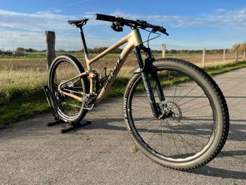 Tweedehands Mendiz X40SL 2024 Mountainbike — afbeelding 2 van 22