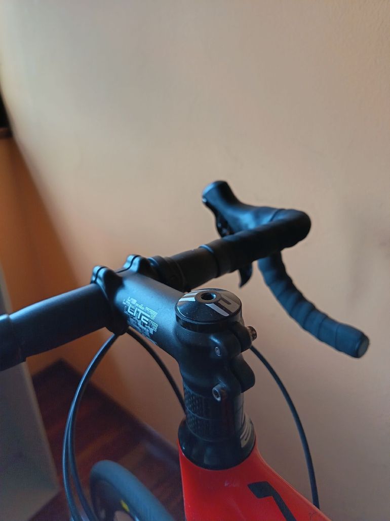 Used BH BH Fusión Concept 2021 2021 Road & Gravel — image 7 of 8
