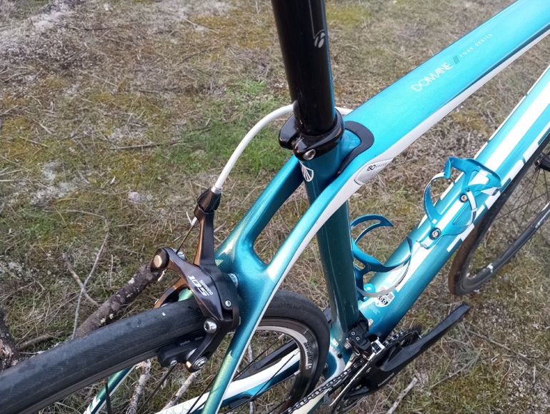 Used Trek Domane 4.3 Triple 2014 2014 Road & Gravel, Blue — image 5 of 19