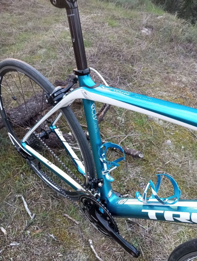 Used Trek Domane 4.3 Triple 2014 2014 Road & Gravel, Blue — image 9 of 19