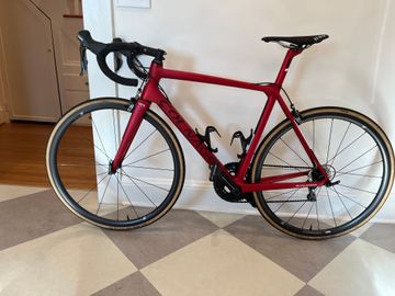 Used Colnago V2 R 2019 Road & Gravel, Red — image 3 of 9