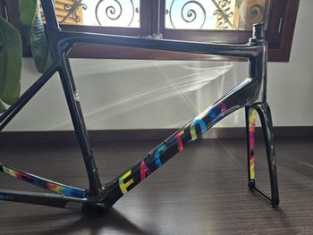 Factor, Cuadro De Carbono Factor O2 VAM En Talla 56.Edición Limitada Attaquer
