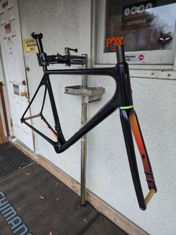 Used Open MIN.D Frameset 2022 Road & Gravel, Black — image 10 of 11