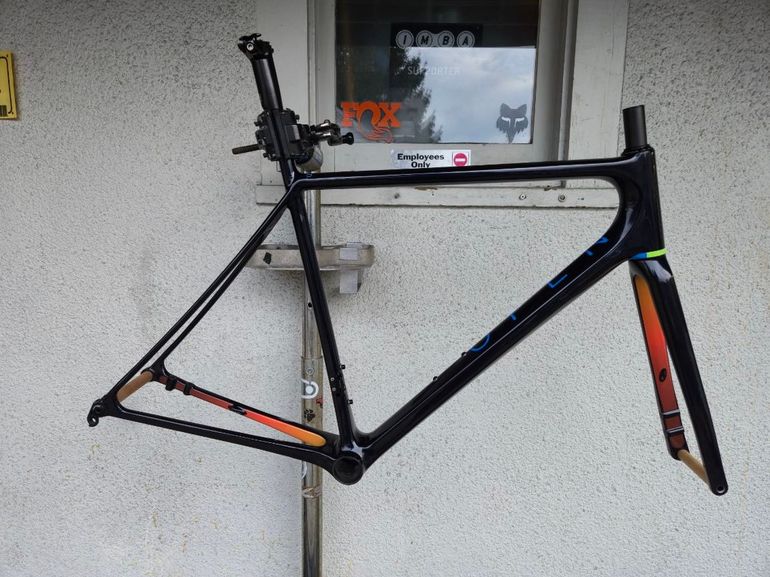 Used Open MIN.D Frameset 2022 Road & Gravel, Black — image 1 of 11