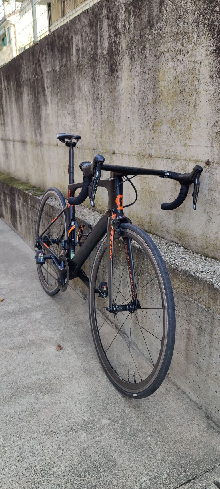Used Scott Foil Premium 2017 2017 Road & Gravel, Black — image 2 of 3