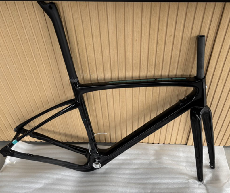 Used Chapter 2 AO Frameset 2024 Road & Gravel