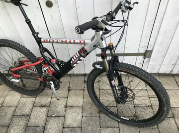 Gebrauchtes Rotwild RFC01 2001 2001 Mountainbike, Rot — Bild 2 von 3