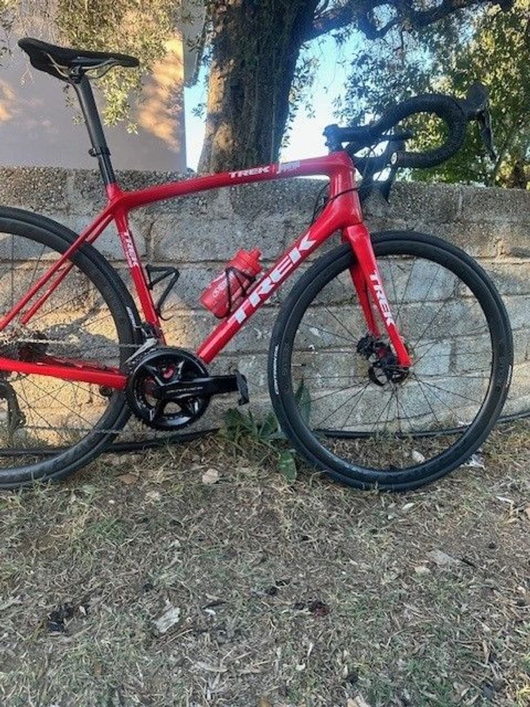 Used Trek Émonda SLR 9 Disc 2019 2019 Road & Gravel, Red — image 4 of 5