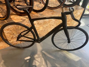 Pinarello X1 105 2024 2024 Road & Gravel usato