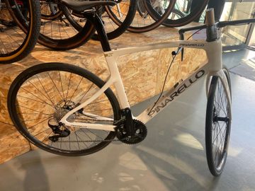 Pinarello X1 105 2024 2024 Road & Gravel usato