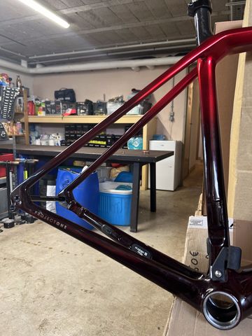 Gebrauchtes Trek Émonda SLR 7 2024 Frameset 2024 Road & Gravel, Rot — Bild 4 von 4