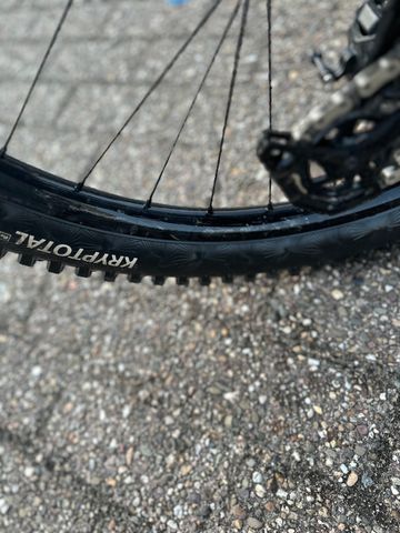 Używany YT Industries Core 4 2025 Mountainbike — zdjęcie 14 z 15