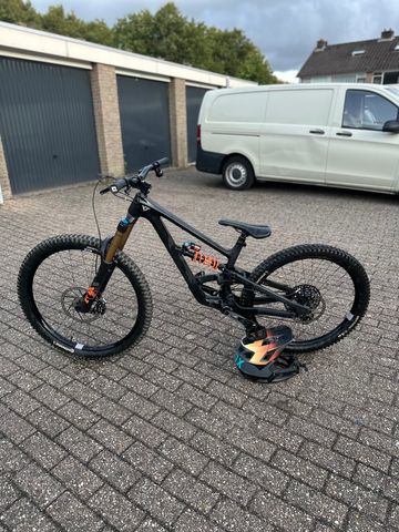 Używany YT Industries Core 4 2025 Mountainbike — zdjęcie 5 z 15