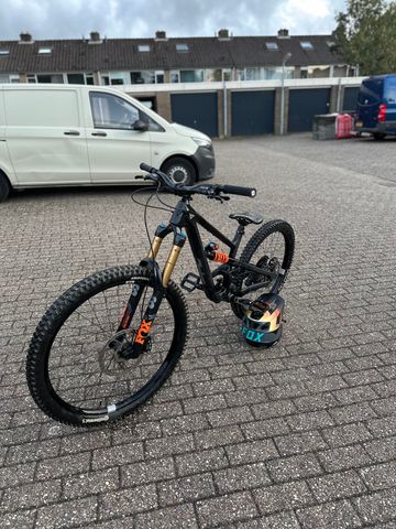 Używany YT Industries Core 4 2025 Mountainbike — zdjęcie 4 z 15