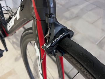 Used BH Di2 2015 Road & Gravel, Red — image 11 of 18