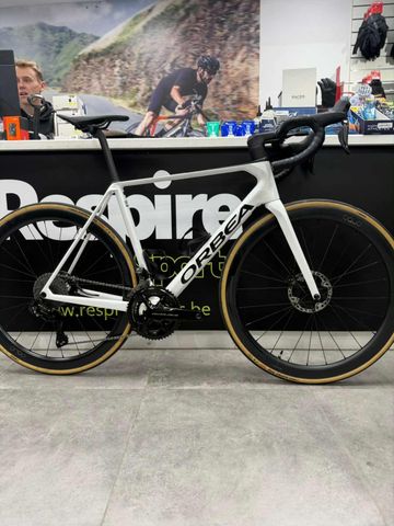 Orbea ORCA M10iLTD PWR 2024 2024 Road & Gravel usato