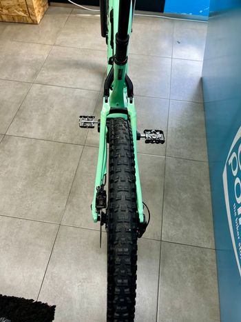 Used Specialized Turbo Levo Alloy 2023 2023 Mountainbike, Green, 29, 27.5 — image 5 of 8