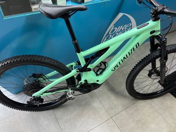 Used Specialized Turbo Levo Alloy 2023 2023 Mountainbike, Green, 29, 27.5 — image 7 of 8