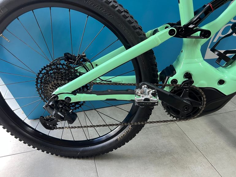 Used Specialized Turbo Levo Alloy 2023 2023 Mountainbike, Green, 29, 27.5 — image 8 of 8