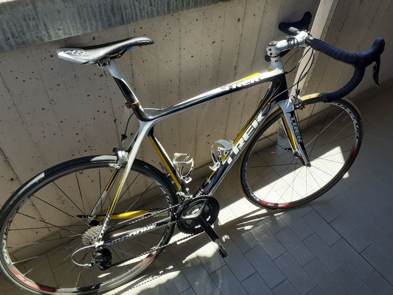Used Trek Madone Shimano Dura Ace 2010 Road & Gravel, Black — image 3 of 3