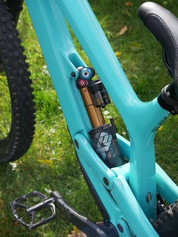 Used YT Industries Tues CORE 4 27 2023 2023 Mountainbike, Blue, 27.5 — image 5 of 7