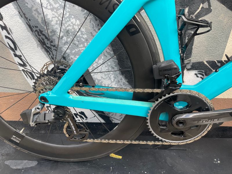 Käytetty BMC Timemachine 01 DISC ONE 2022 2022 Road & Gravel — kuva 3 / 6
