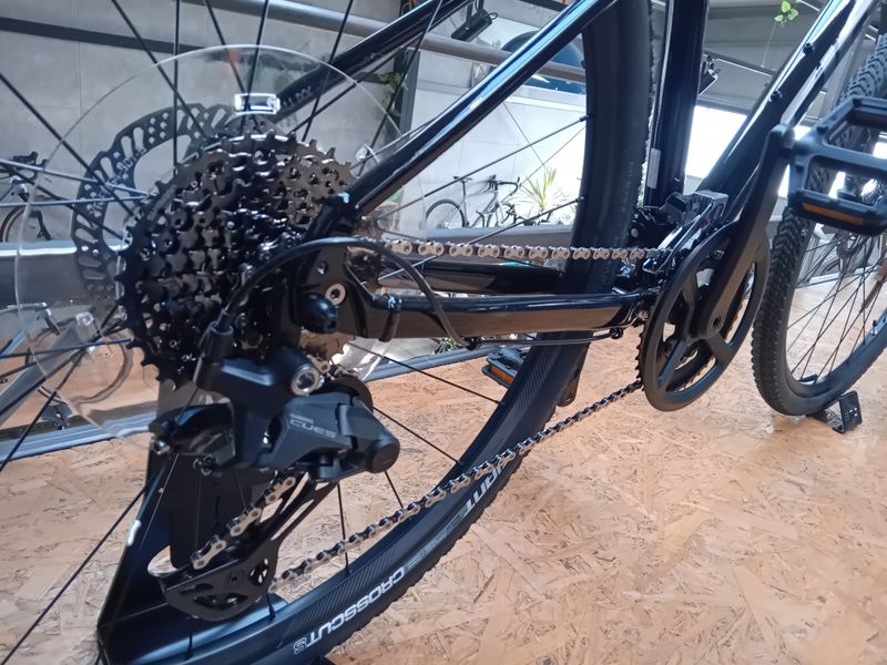 Tweedehands Giant Roam 2 2025 2025 Mountainbike — afbeelding 2 van 5