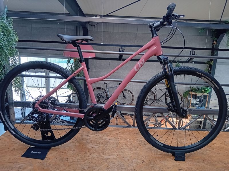 Used Liv ROVE 2025 Mountainbike, Red — image 1 of 5