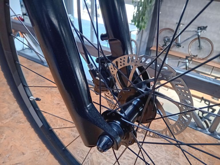 Used Liv Rove 1 2025 Mountainbike, Rot — image 5 of 5
