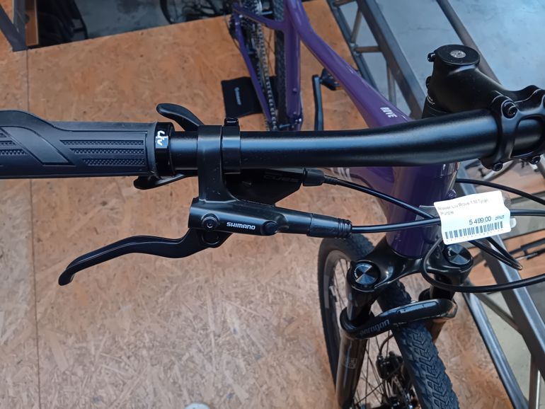 Used Liv Rove 1 2025 Mountainbike, Rot — image 3 of 5