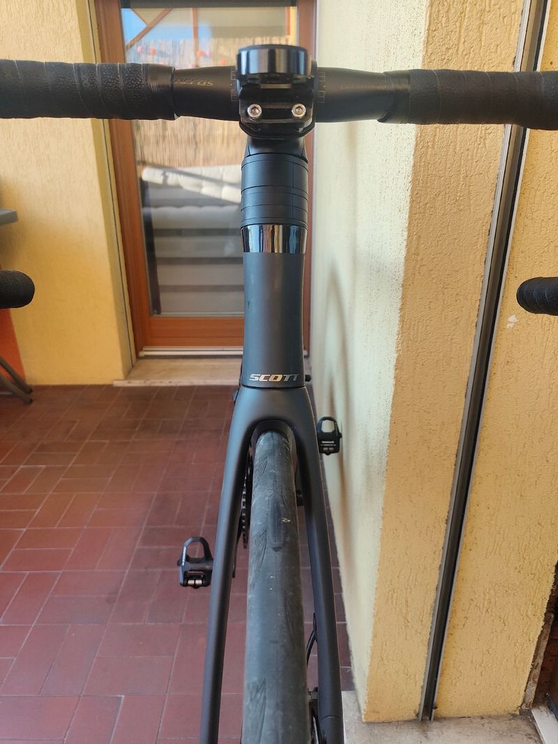 Gebrauchtes Scott Addict RC 15 2023 2023 Road & Gravel, Schwarz — Bild 6 von 7