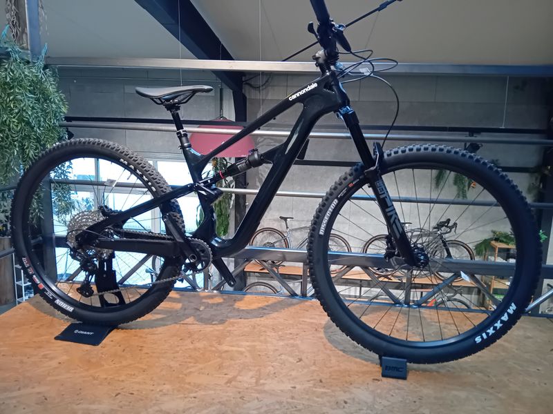 Used Cannondale Habit Carbon 2 2023 2023 MTB