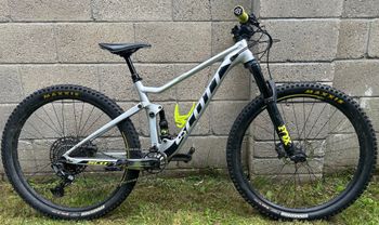 Scott, Scott Spark 700 27.5" Youth Trail Bike
