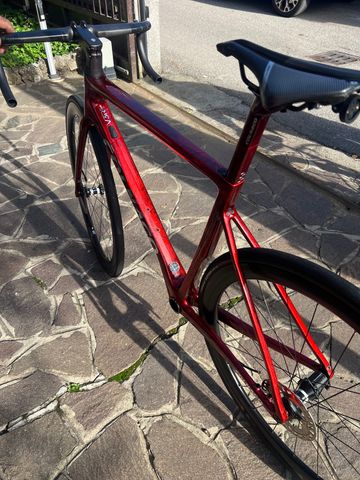 Käytetty Colnago V3 RS DISC Frameset 2022 Road & Gravel