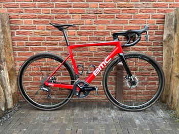 自転車本体 BMC teammachine slr02 three 2020 disc BMC Teammachine SLR02 Disc Three Road Bike - 2020, 56cm – Cycle
