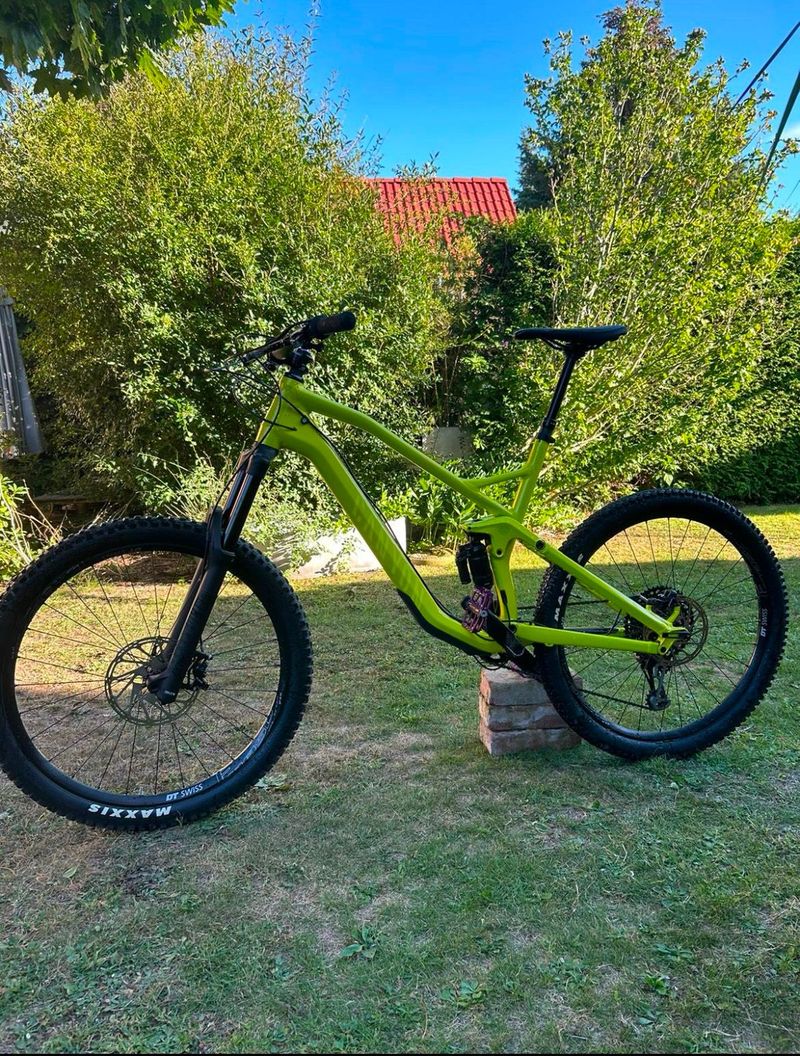 Used Canyon Strive AL 6.0 2018 2018 Mountainbike, Orange, 27.5 — image 1 of 6