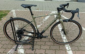 Tweedehands Fuji Jari 1.5 2024 2024 Road & Gravel — afbeelding 1 van 4