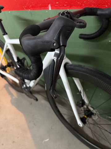 Used Mendiz F8SL 2023 Road & Gravel, White — image 6 of 10