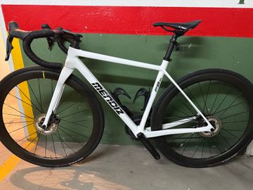 Used Mendiz F8SL 2023 Road & Gravel, White — image 5 of 10