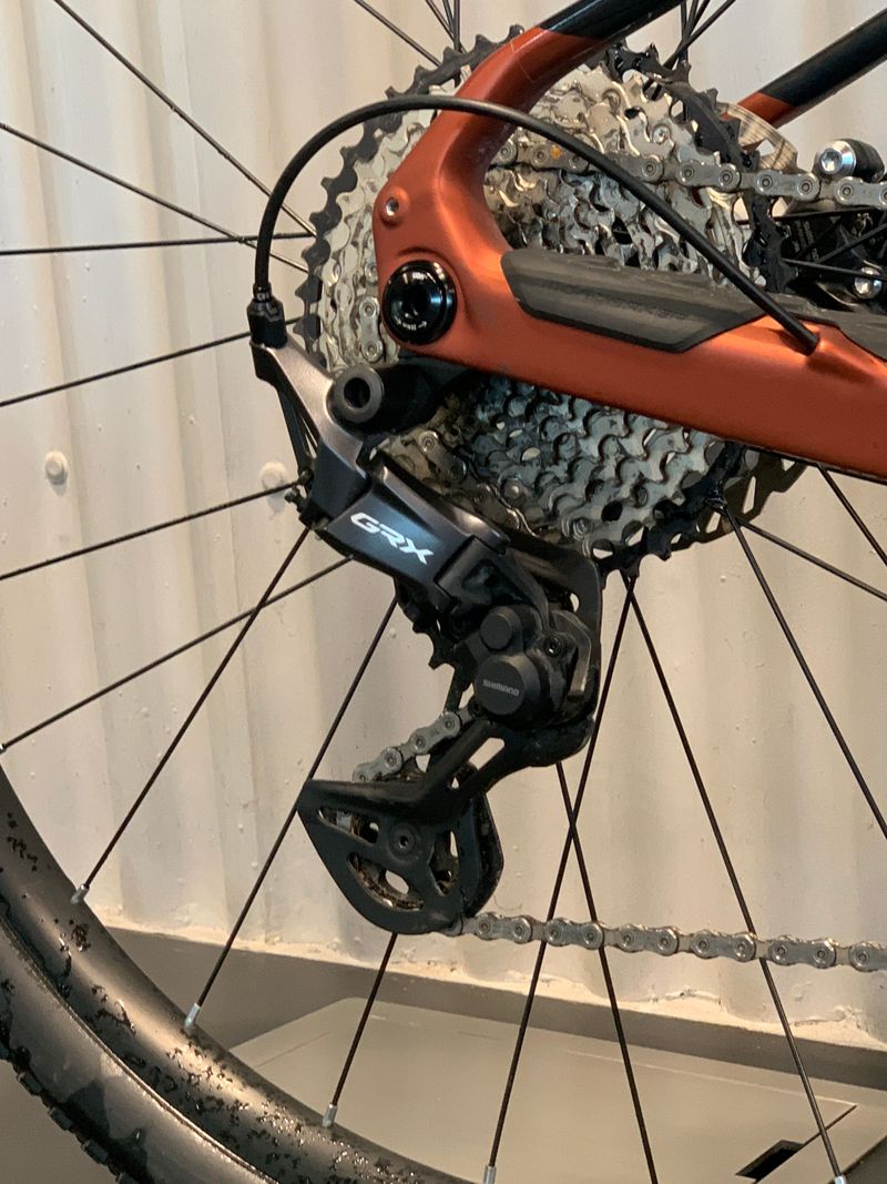 Used Mondraker ARID CARBON 2025 Road & Gravel, Red — image 3 of 6