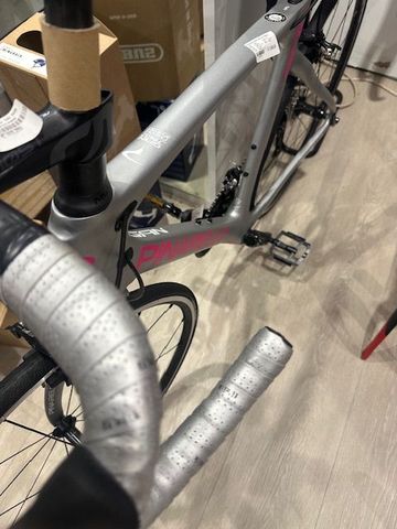 Used Pinarello GAN 2018 Road & Gravel, Light Gray — image 3 of 4