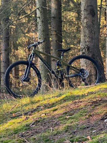 Używany Ghost Riot Trail 2022 2022 Mountainbike — zdjęcie 3 z 4